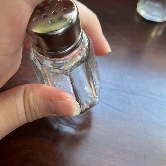 Gemco Salt and Pepper Shakers 251-G with Stainless Steel Lids 18-8 - Picture 2 of 6